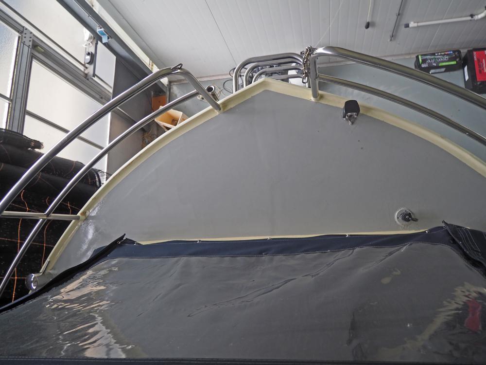  Deck equipment